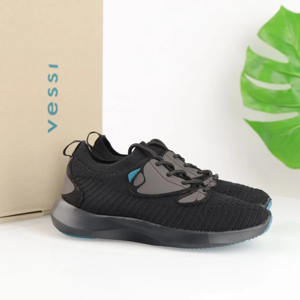 Vessi Womens Everyday 2.0 Move Sneaker Size 6 Waterproof Black Lace Up ComfyShoe